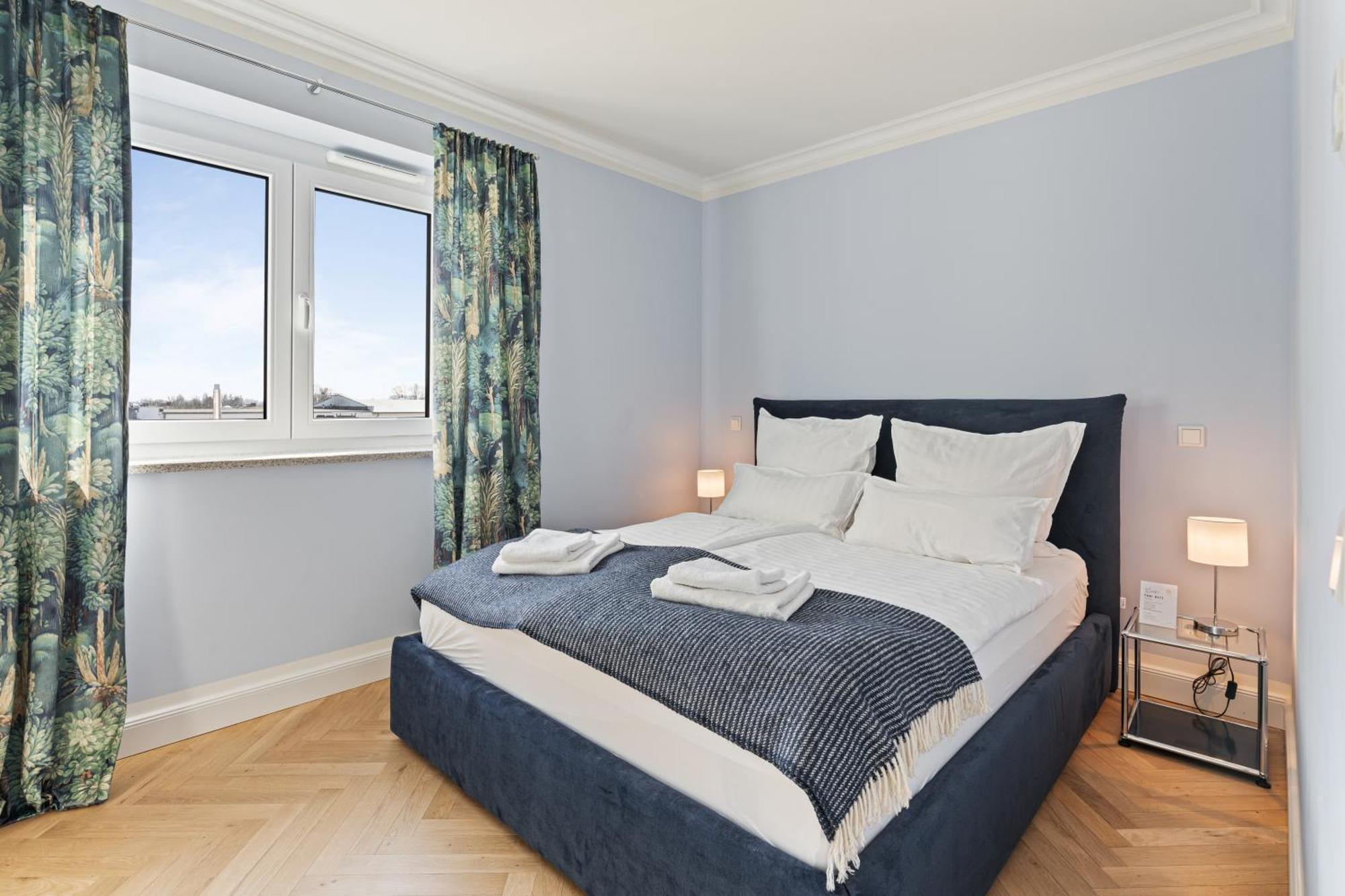 Cls Moderne City-wohnung Tiefgarage, E-laden, Balkon, Parken, Blick Ueber Hamburg, Cafe Im Haus, Bus Gegenueber, Flex Check In Appartement Hambourg