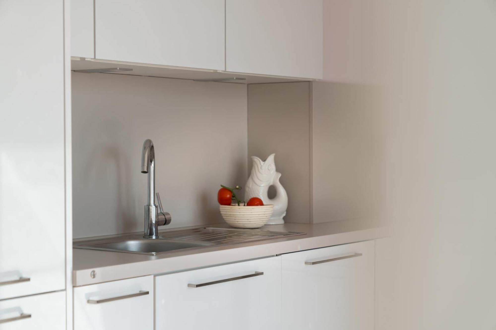 Apartment Cls Moderne City-wohnung Tiefgarage, E-laden, Balkon, Parken, Blick Ueber Hamburg, Cafe Im Haus, Bus Gegenueber, Flex Check In *
